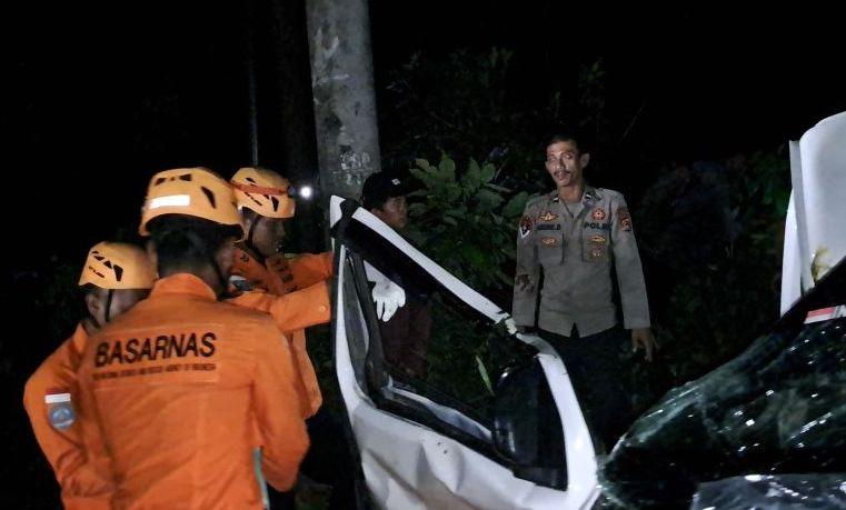 Ingat! Kata Dokter Jangan Sembarangan Pindahkan Korban Kecelakaan