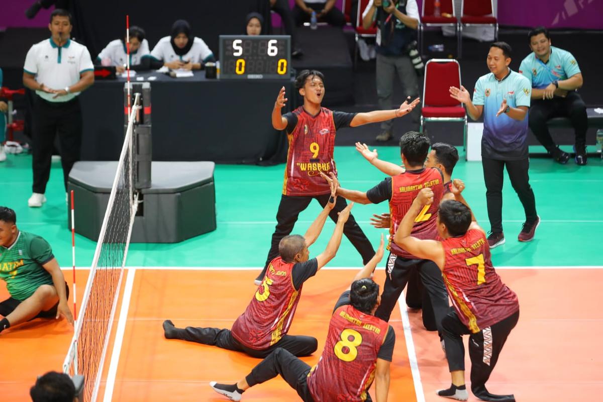 Tim Voli Duduk Kalsel Masuk Final Peparnas XVII Usai Kalahkan Jatim
