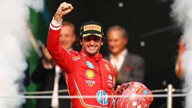 Carlos Sainz Bertekad Menang di Empat Seri Terakhir Formula 1