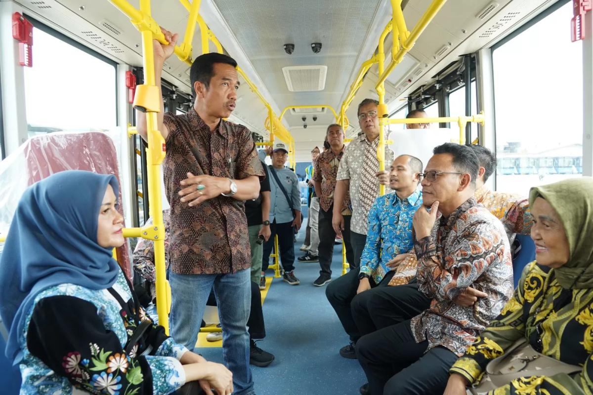 PLN Dukung Charging Station Bus Listrik PT Bianglala dengan Pasok Listrik Sebesar 7,5 MVA