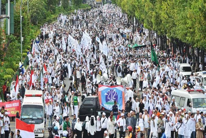 Lalu Lintas Normal Kembali, Massa Reuni Akbar 212 Bubar dengan Tertib