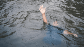 Jatuh saat Main Mobil-mobilan, Bocah 2 Tahun Hanyut di Sungai Ciliwung