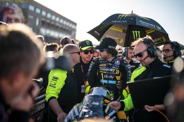 Cinta dengan Indonesia, Valentino Rossi Mau Pindah Kewarganegaaran?