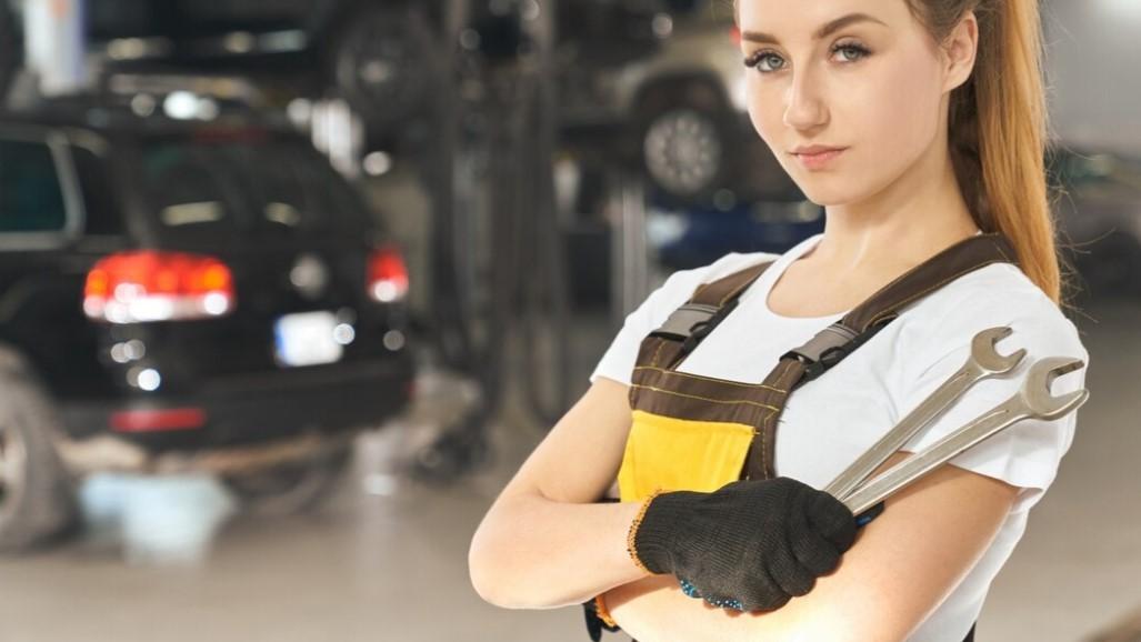 Jangan Lewatkan! Ini Komponen Wajib Diperiksa Usai Setahun Pakai Mobil Baru