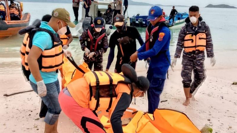 Jasad Wanita Mengambang di Pantai Long Pink Beach TNK Ternyata Korban Banjir Bandang Bima NTB