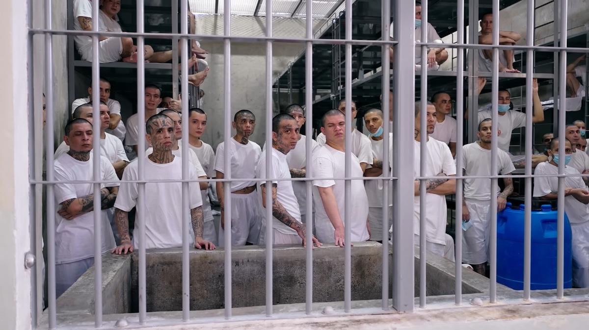 Terbesar dan Tersadis? Ketatnya Penjara di El Salvador