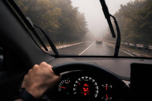 Wiper Rusak Bisa Bahayakan Kaca Mobil, Begini Cara Cek Kondisinya