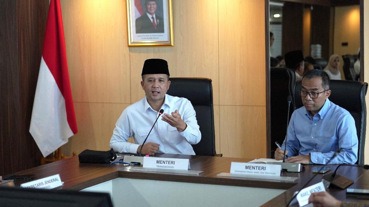 Mentrans Temui Mendikti Saintek, Bahas Program Dapur SDM Unggul 'Transmigrasi Patriot’