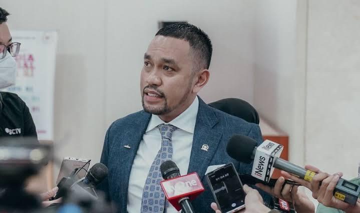 Geram! Sahroni Desak Polri Jerat Kapolres Ngada Pasal Berlapis Terkait Kasus Pencabulan Anak