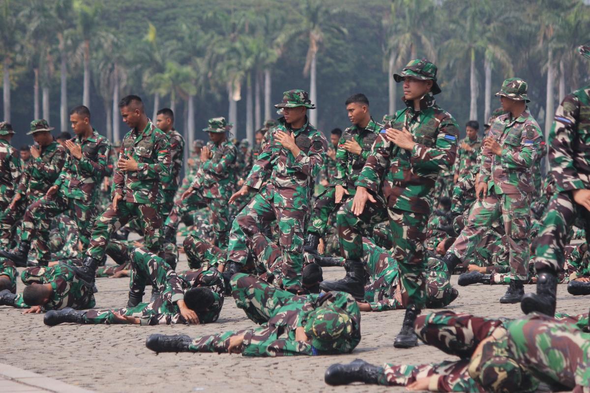 Burhanuddin Muhtadi: Pengesahan RUU TNI Bisa Hancurkan Kepercayaan Publik Terhadap TNI