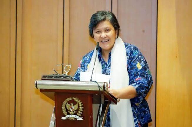 Lestari Moerdijat Dorong Akses Pendidikan Lebih Luas untuk Perempuan Desa