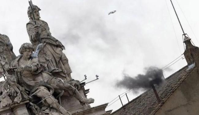 Proses Sakral Dimulai dengan Misa Kudus dan Janji Kerahasiaan di Kapel Sistine