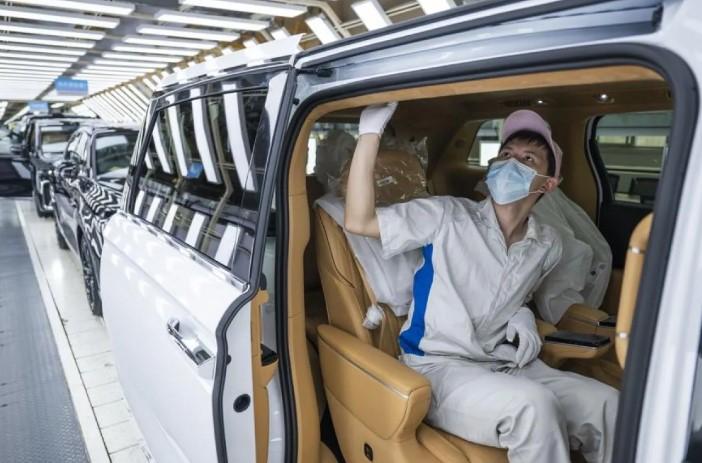 Sektor Mobil Penumpang China Catat Lonjakan Penjualan Ritel April 2025, Tumbuh 14,5 Persen