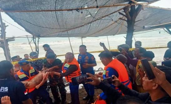 Dua Balita Ditemukan Meninggal di Pantai Sigandu Batang, Polisi Selidiki Dugaan Tenggelam