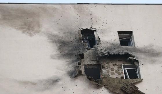 Serangan Drone Rusak Puluhan Apartemen dan Ganggu Lalu Lintas Kereta di Salsk, Rusia