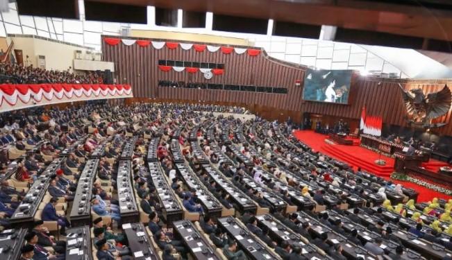 Prabowo Kritik Elite yang Anggap Pemikiran Bung Karno dan Bung Hatta Sudah Kuno