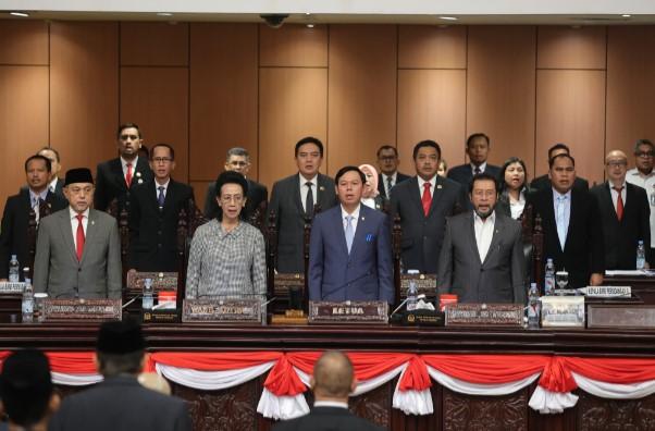 DPD RI Sahkan Pimpinan Alat Kelengkapan Tahun Sidang 2025-2026