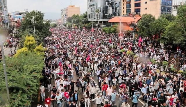 Militer Ambil Alih Kekuasaan di Nepal Usai Protes Berdarah, PM KP Sharma Oli Mundur