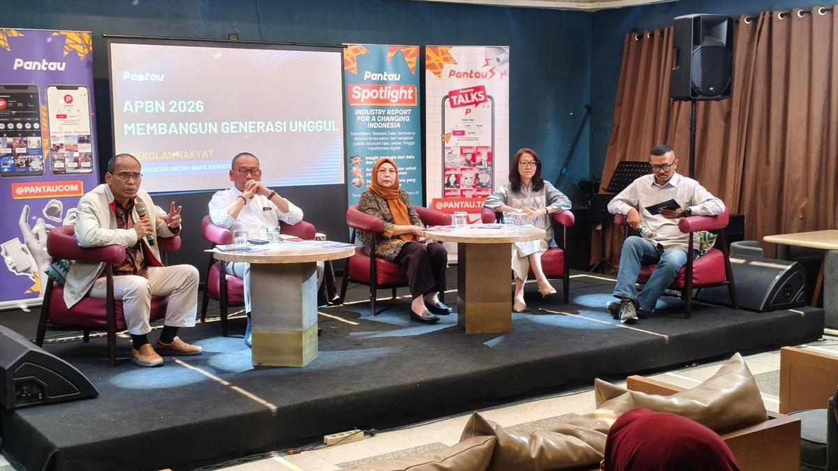 Kepsek SMA Rakyat 10 Jakarta: Sekolah Ini Hadir untuk Putus Rantai Kemiskinan dan Kekerasan