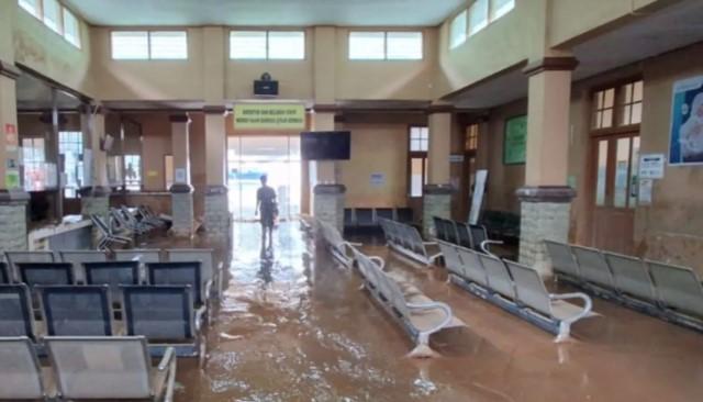 RSUD Muda Sedia Kembali Beroperasi Pascabanjir, Pelayanan Masih Terbatas