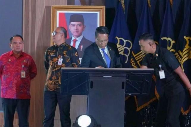 Supratman Tegaskan Transformasi Digital dan Inovasi Jadi Strategi Utama Bangun Zona Integritas di Kemenkum