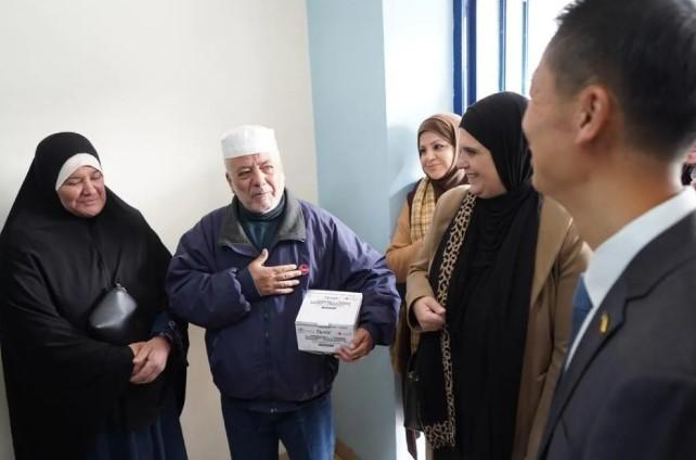 China Salurkan Bantuan Jarum Suntik Insulin untuk Pengungsi Palestina di Yordania