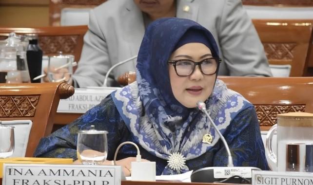 Tragedi Siswa Ngada Tak Mampu Beli Alat Tulis Picu Kritik DPR dan Desakan Perlindungan Anak Lebih Nyata