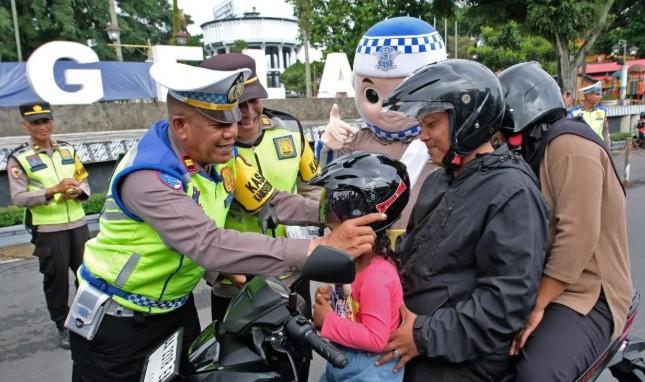 Kapolri Tolak Gagasan Polri di Bawah Kementerian, Pengawasan Sipil Dinilai Jadi Kunci Akuntabilitas