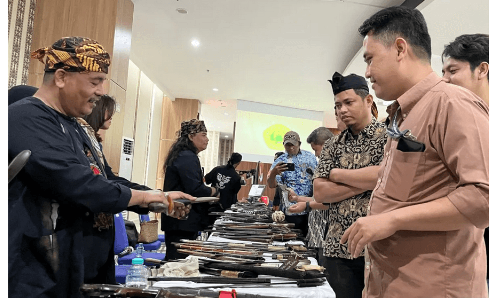 Ratusan Golok Kuno Era 800–900 hingga Demak Dipamerkan di Bogor, Diusulkan Jadi Warisan Budaya UNESCO