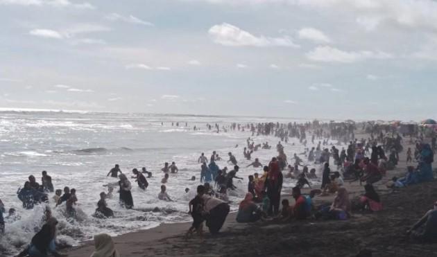 SAR Parangtritis Siagakan 100 Personel Amankan Tradisi Padusan Jelang Ramadhan 1447 H