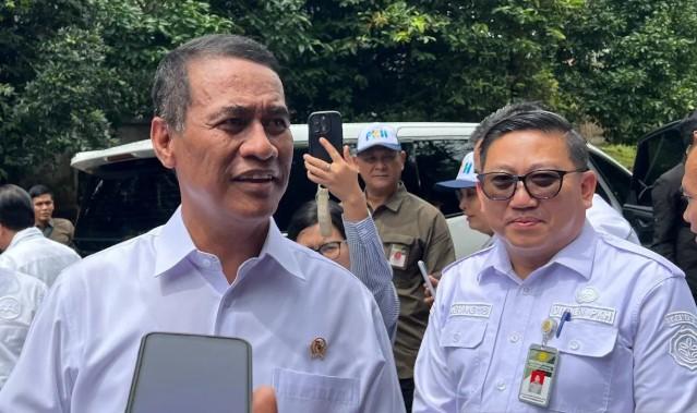 Mentan Amran Targetkan Hilirisasi Ayam Terintegrasi Rampung 1,5 Tahun untuk Dorong Ekspor