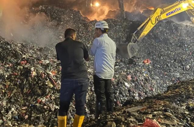 Menteri Lingkungan Hidup Hanif Faisol Nurofiq Tegaskan Longsor Sampah Bantargebang Jadi Alarm Keras Hentikan Metode Open Dump