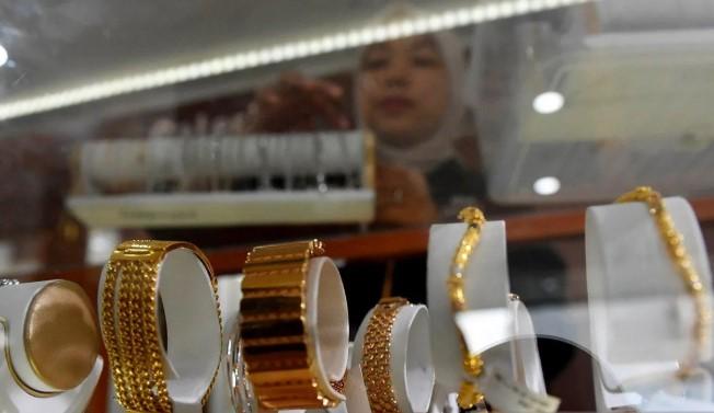 Harga Emas Pegadaian Turun, UBS Jadi Rp3,05 Juta dan Galeri24 Rp3,03 Juta per Gram