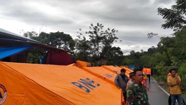 PLN Jeuram Mulai Salurkan Listrik ke Hunian Sementara Korban Banjir di Beutong Ateuh Banggalang