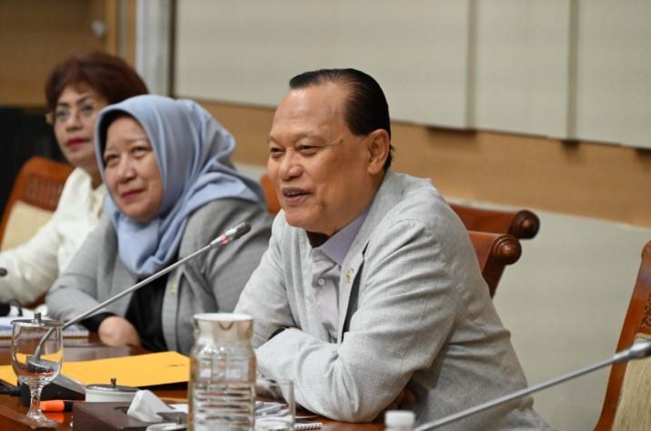 Komisi III DPR Soroti Durasi Pendidikan Bintara Polri yang Terlalu Singkat