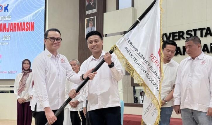 Perhumas Resmi Lantik BPC Banjarmasin, Perkuat Kompetensi Humas Pertama di Kalimantan