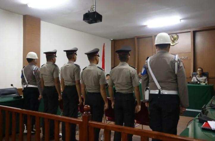 Polda Kepri Pecat Empat Personel usai Kasus Penganiayaan Tewaskan Bripda NS