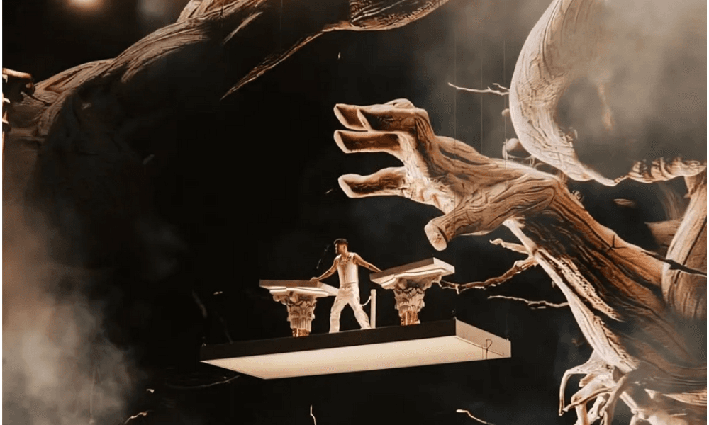 Anyma dan LISA Tampil Spektakuler di Coachella 2026, Bawakan Lagu “Bad Angel”