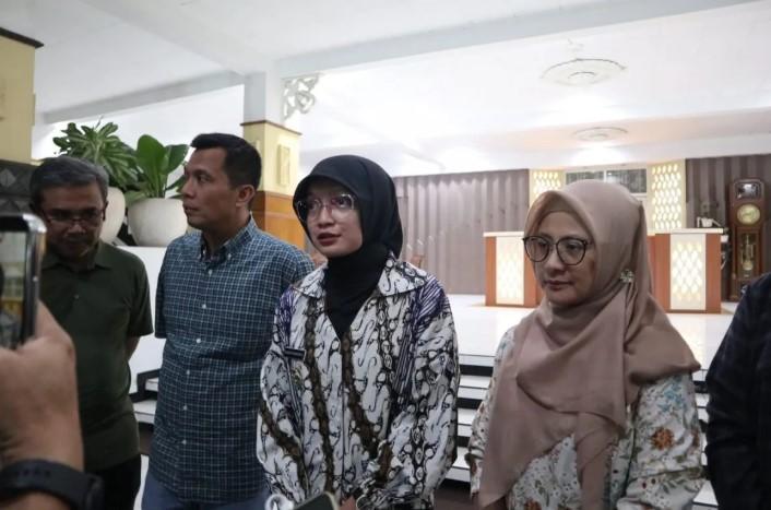 Wali Kota Kediri Tegaskan Pengawasan Ketat SPPG Usai Kasus Keracunan Puluhan Siswa