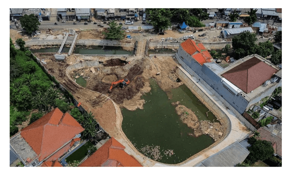 SDA Jakarta Selatan Keruk 10 Titik Rawan Banjir Setiap Hari, Durasi Genangan Berhasil Dipangkas