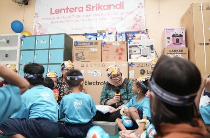 TASPEN Salurkan Bantuan Sosial ke Ratusan Anak Panti Asuhan di 13 Kota dalam Peringatan Hari Kartini