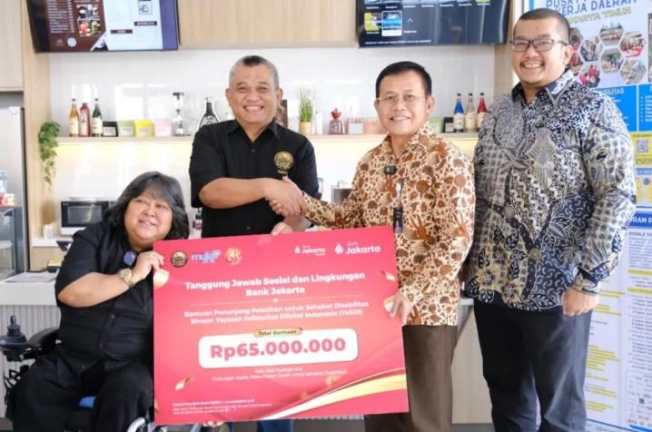 Bank Jakarta Salurkan Bantuan Pelatihan Difabel dalam Momentum HUT ke-65