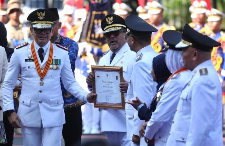 DKI Jakarta Raih Penghargaan Pemda Terbaik 2025 dari Kemendagri dengan Kinerja Tinggi