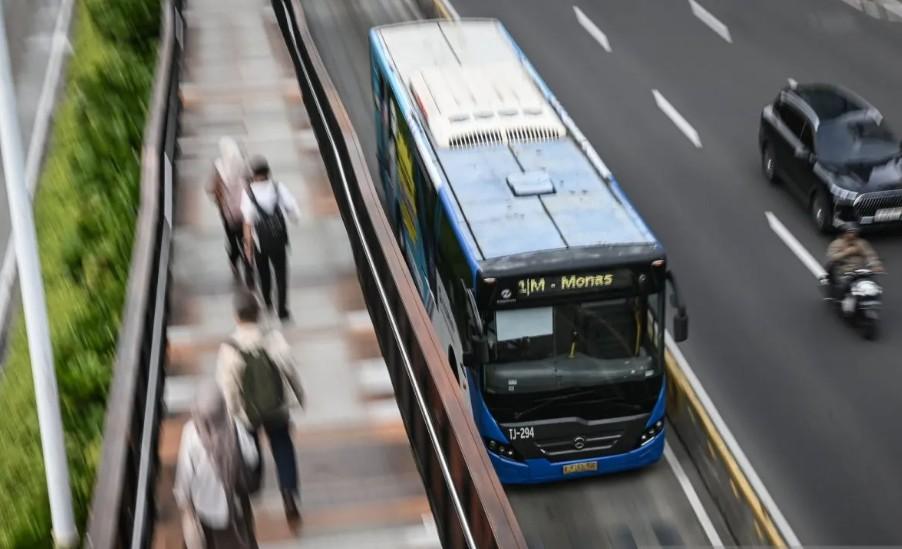 Tarif Transjakarta Dikaji Naik Setelah 21 Tahun, Pemprov DKI Utamakan Kehati-hatian dan Daya Beli Warga