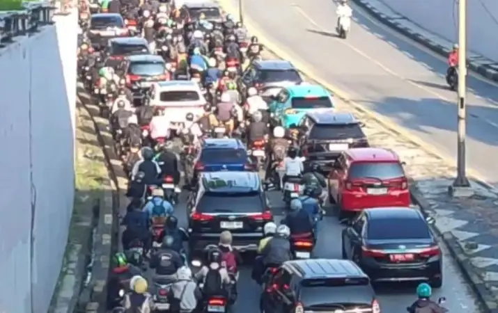 Jalan di Jakarta Timur Kembali Macet Parah Usai Libur Panjang