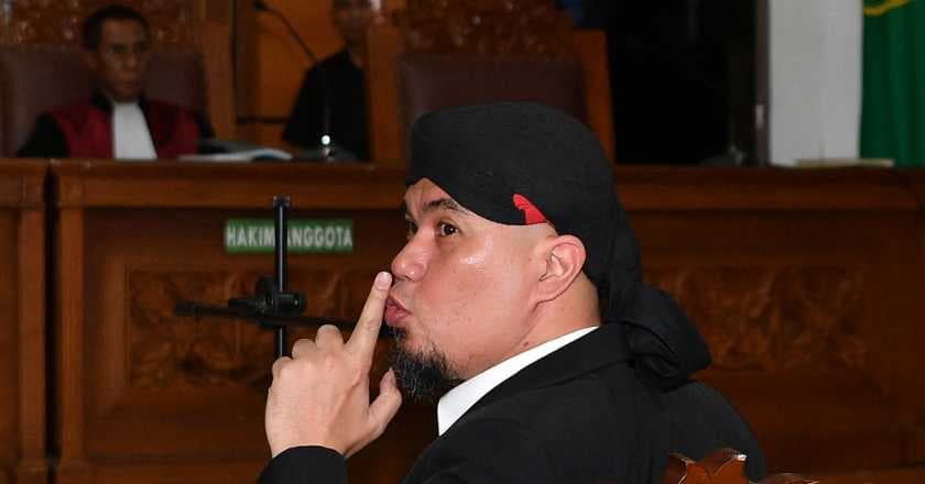 Begini Penampakan Tulisan Tangan Ahmad Dhani untuk Menhan
