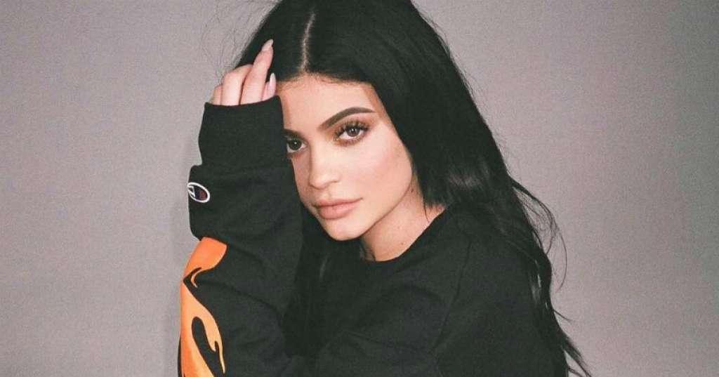 Travis Scott Bantah Selingkuh, Kylie Jenner Punya Bukti