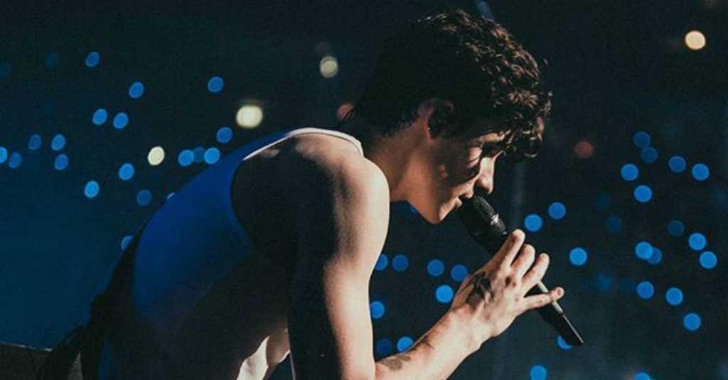 Bawakan Lagu 'Fix You' Coldplay, Shawn Mendes Bikin Penonton Merinding