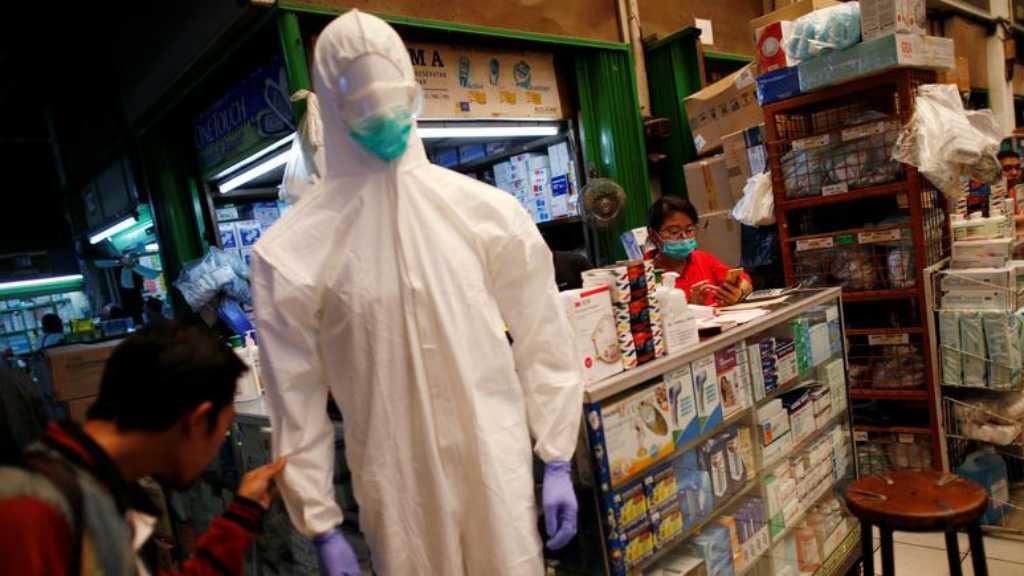 Harga Masker Naik dari Rp25 Ribu Jadi Rp300 Ribu Pasca WNI Positif Korona