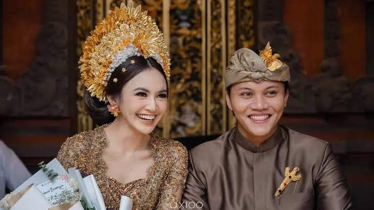 Sule: Mahalini Mualaf, Sudah Dapat Izin Keluarga